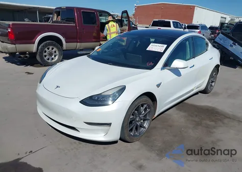 2018 Tesla Model 3 Long Range/Mid Range из США, поврежденный, VIN 5YJ3E1EA8JF162144